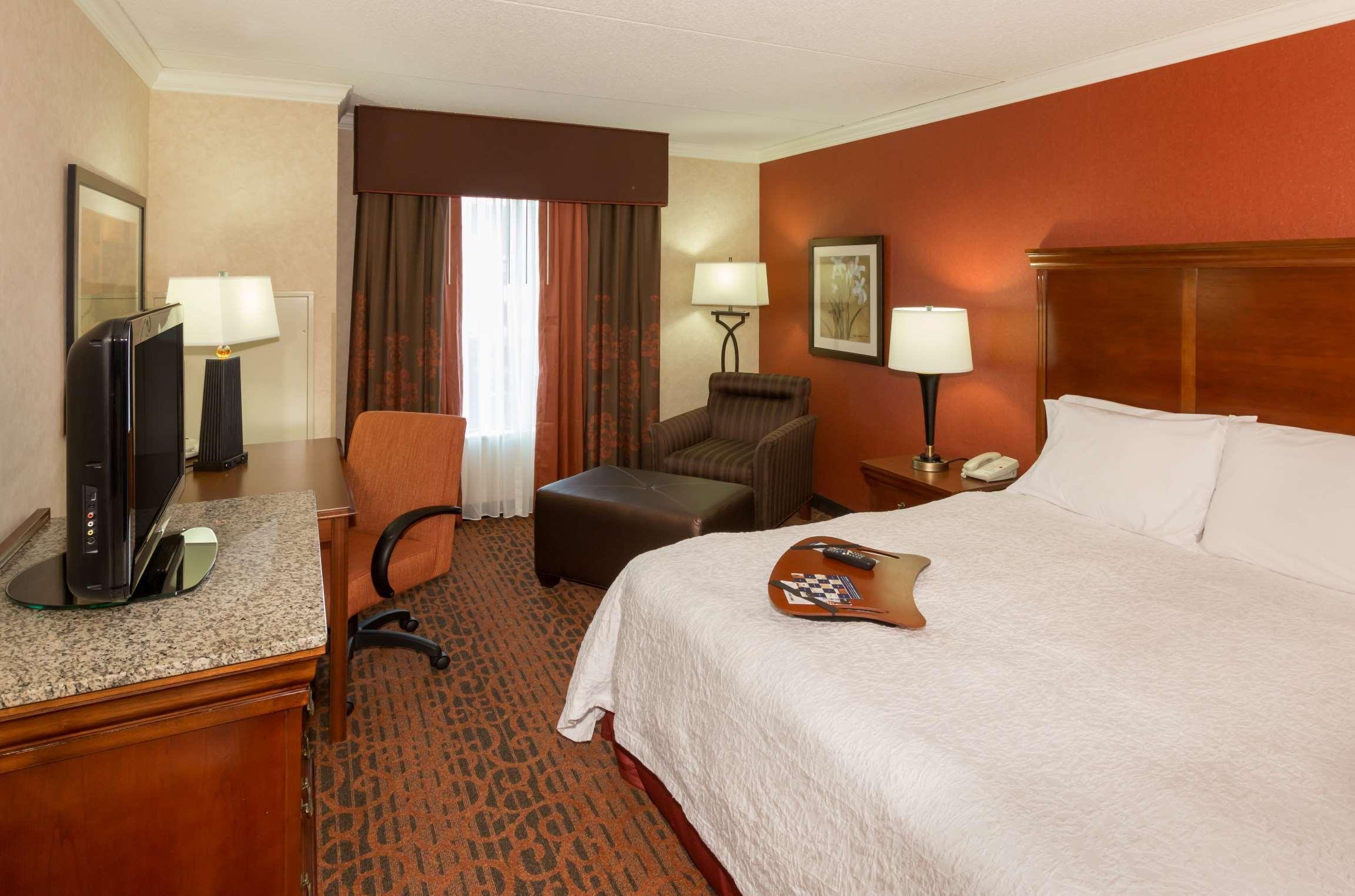 Hampton Inn & Suites Cleveland-Beachwood Zewnętrze zdjęcie