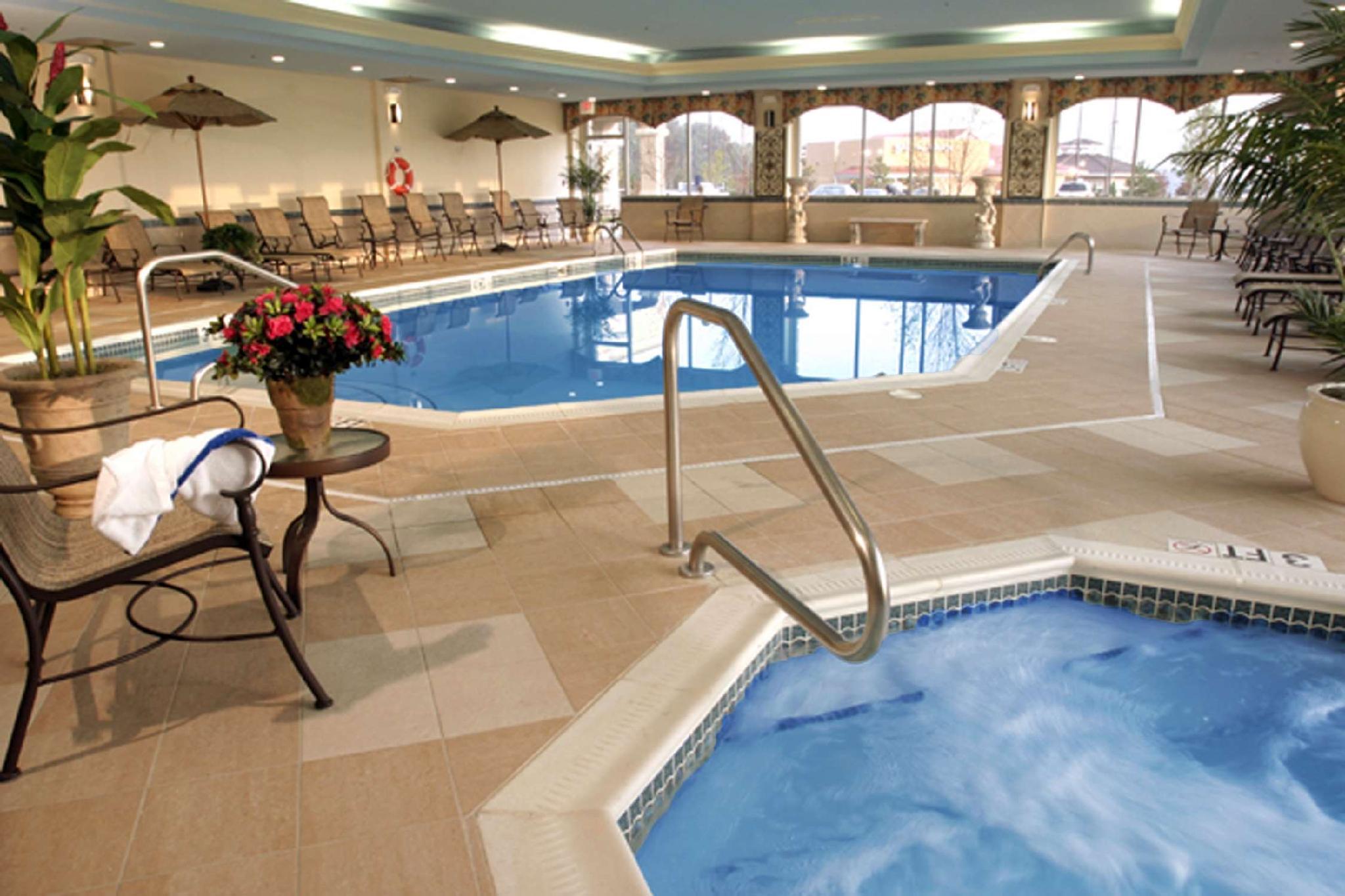Hampton Inn & Suites Cleveland-Beachwood Zewnętrze zdjęcie