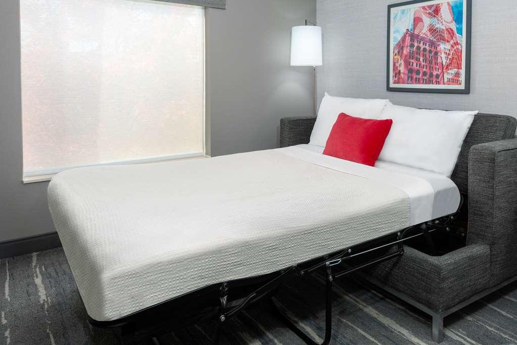 Hampton Inn & Suites Cleveland-Beachwood Pokój zdjęcie